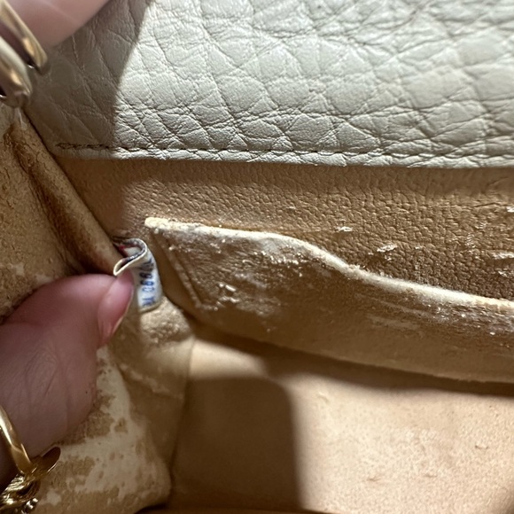 Dooney & Bourke Vintage Cream and Brown Pebbled Leather Crossbody Bag - Picture 6 of 9